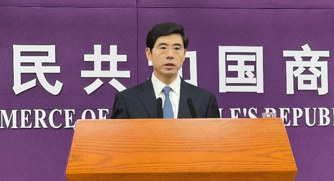 商務部回應中美瑞典經(jīng)貿會談及長和港口交易