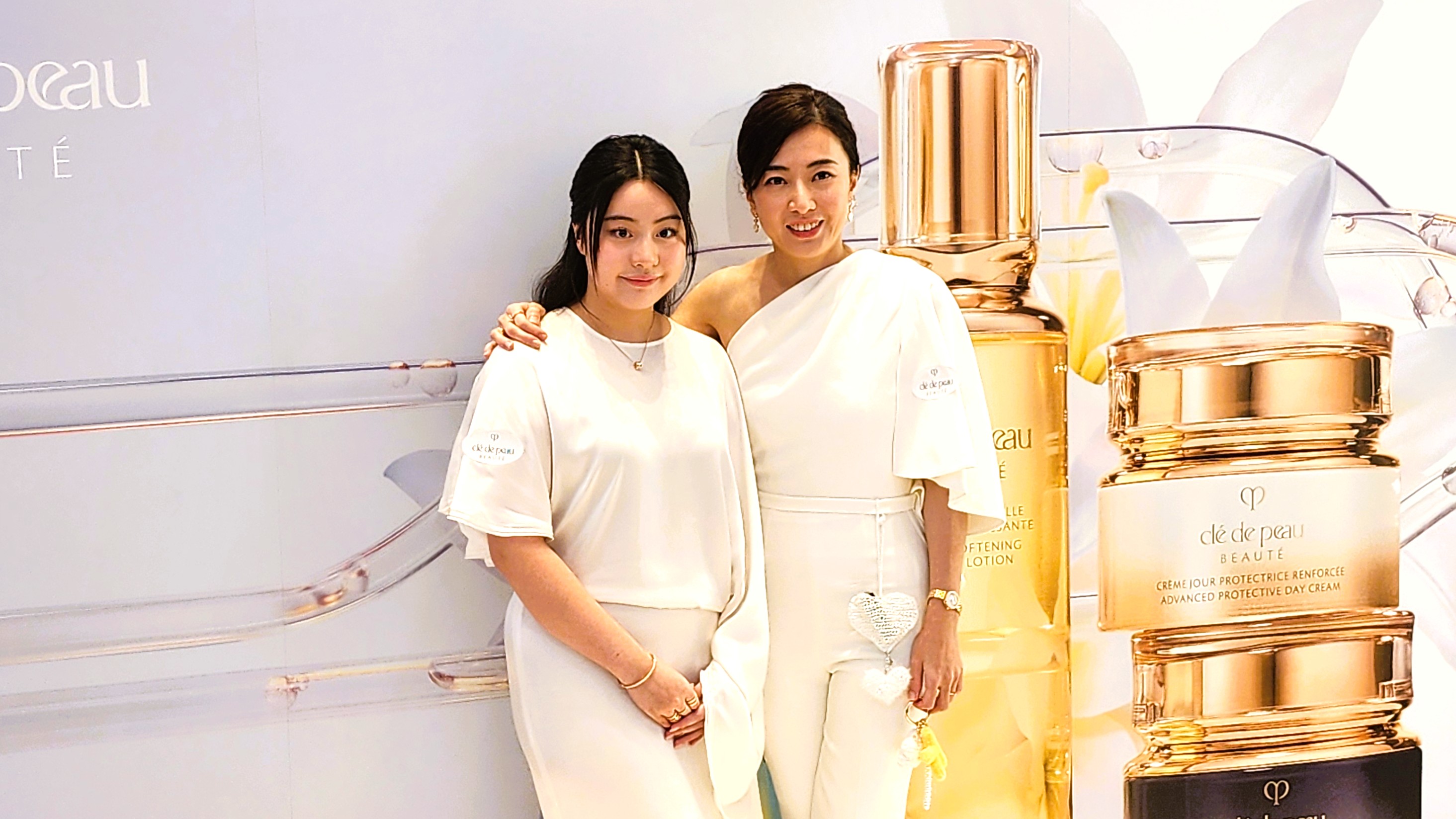 有片丨【娛樂】甘比劉秀樺母女首度同框分享護(hù)膚心得