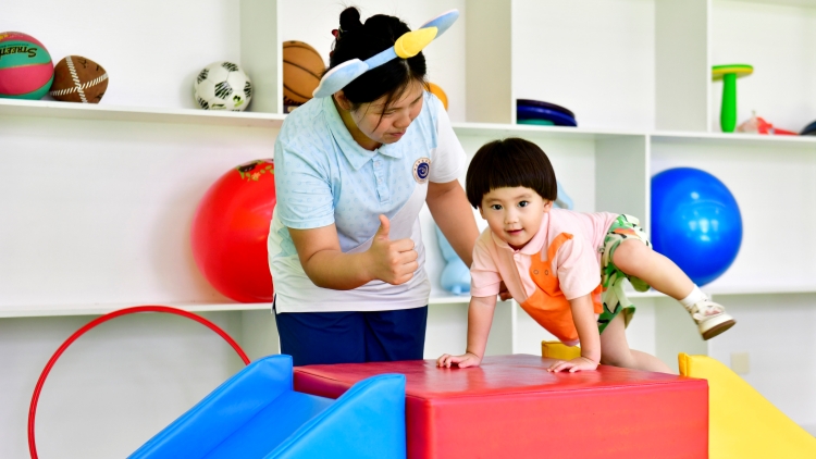 惠及約1200萬人，免保育教育費(fèi)政策覆蓋所有幼兒園大班兒童