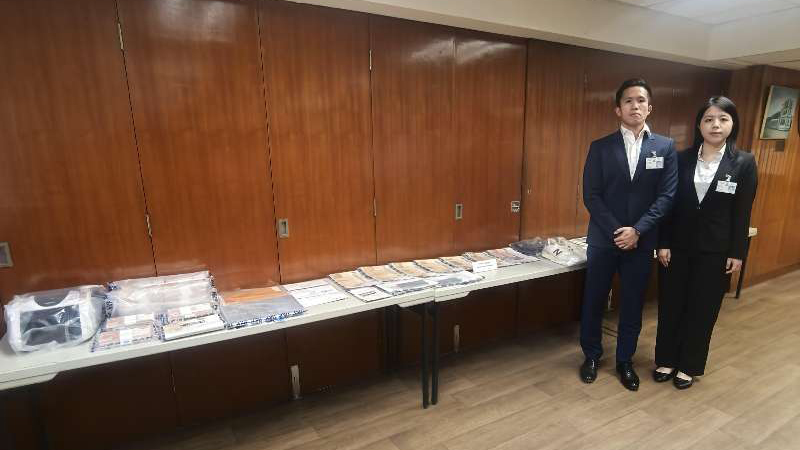 警方偵破詐騙名表案 拘兩男涉400萬元