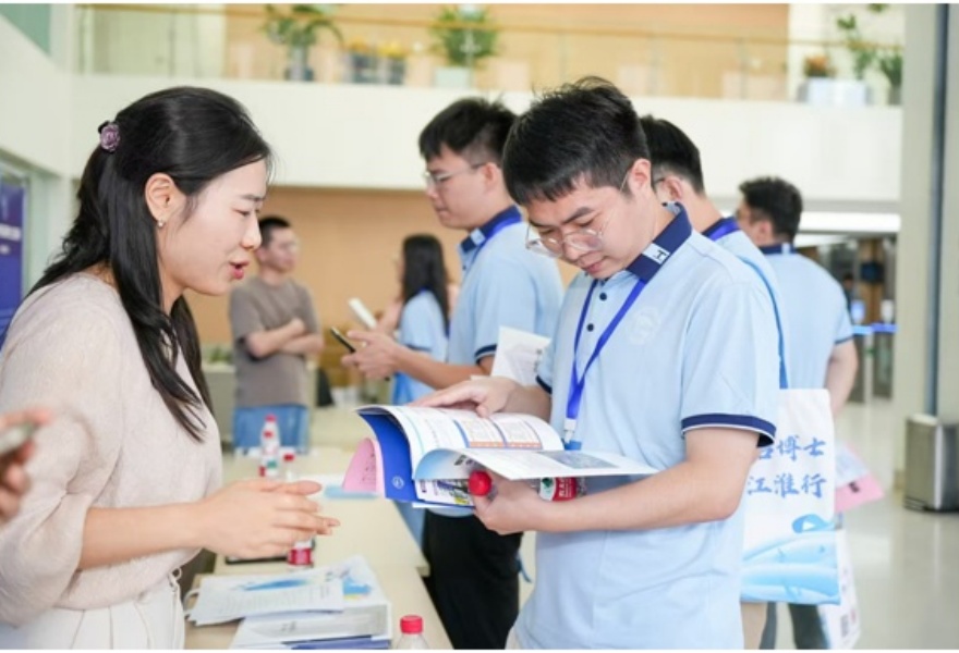 合肥破解結(jié)構(gòu)性就業(yè)矛盾 上半年新增就業(yè)超11萬(wàn)人