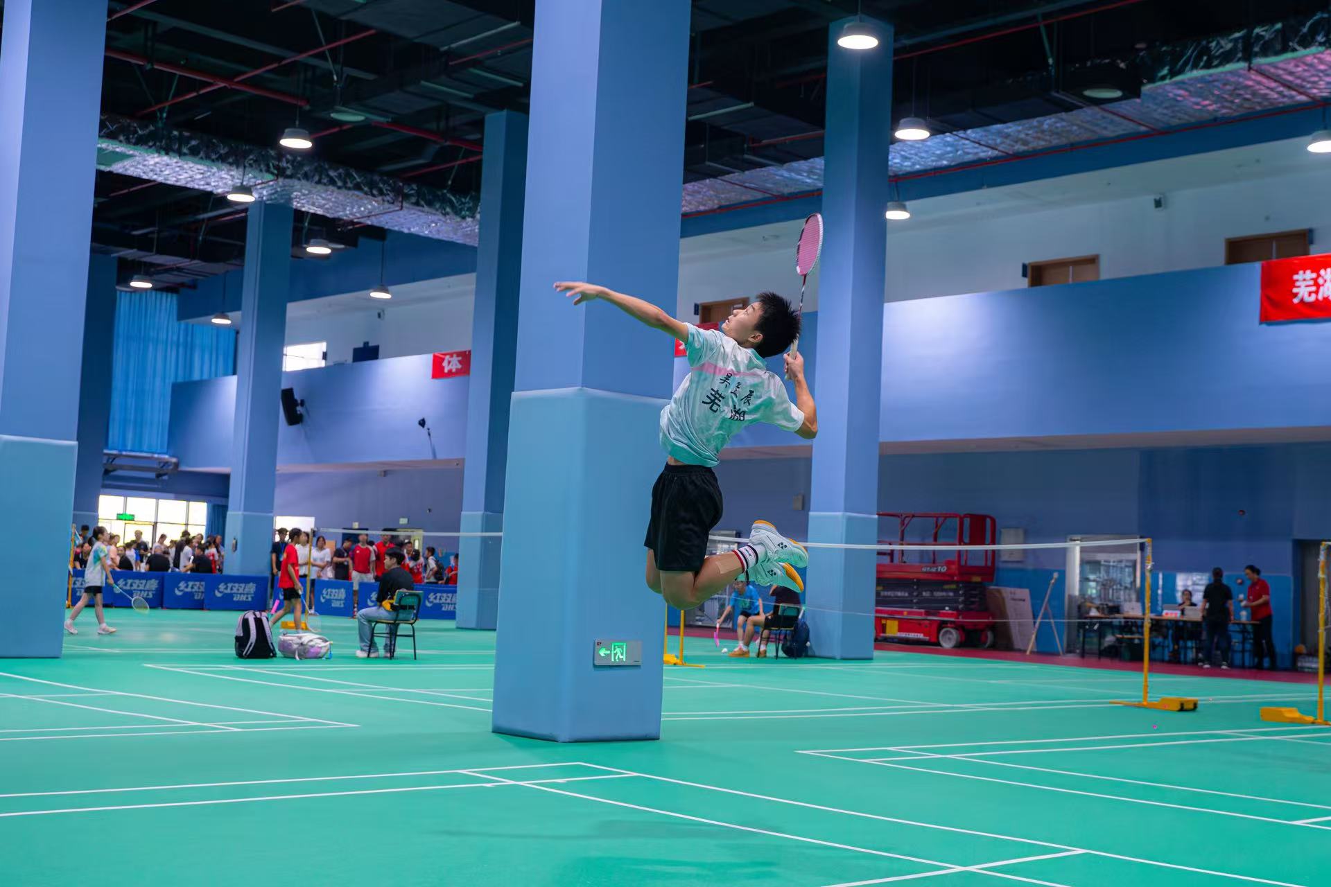 安徽蕪湖:「青」羽飛揚(yáng)  樂享陽光