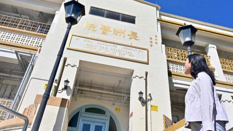 陳美寶到訪抗戰(zhàn)遺址 呼籲市民親身到訪以認識重要歷史