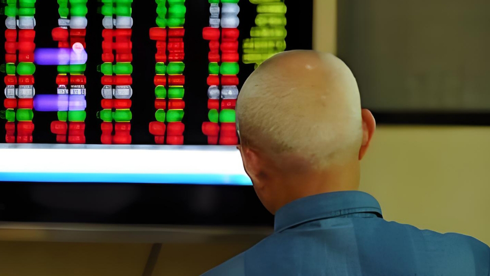 【A股開盤】創(chuàng)指升逾1% CPO概念股領(lǐng)漲