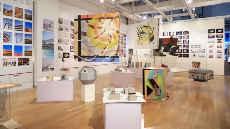 從深圳到京都 國(guó)際小燕以建築為媒開展跨時(shí)空文化對(duì)話