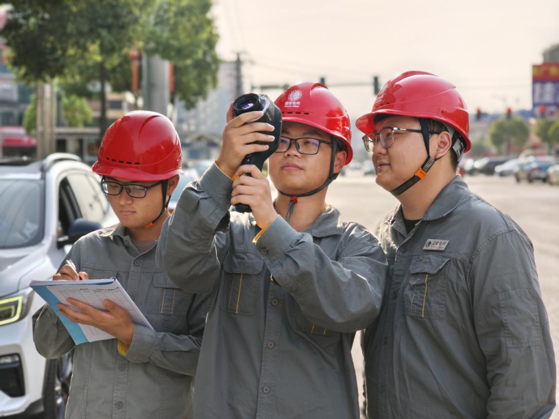 國網(wǎng)邵東市供電公司：「硬核」科技+「暖心」服務 決勝迎峰度夏保電戰(zhàn)