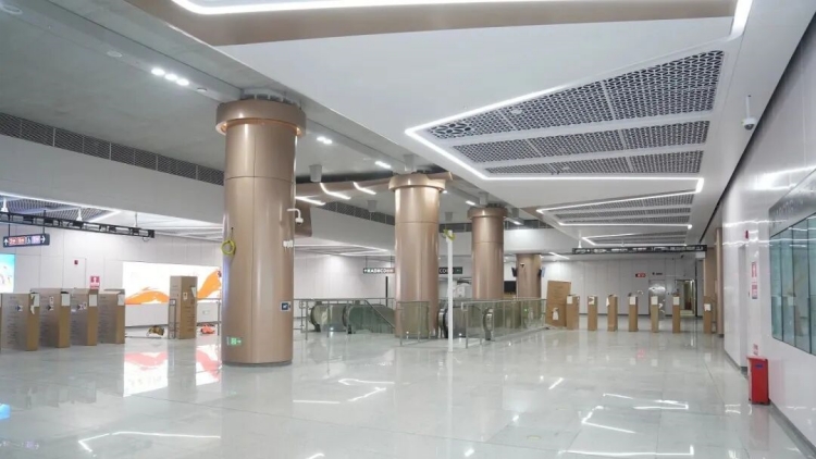 預(yù)計年底通車 深圳3條地鐵線路進入空載試運行