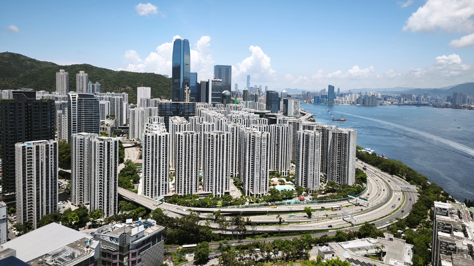 【來(lái)論】深化改革規(guī)劃未來(lái) 香港奮進(jìn)砥礪前行