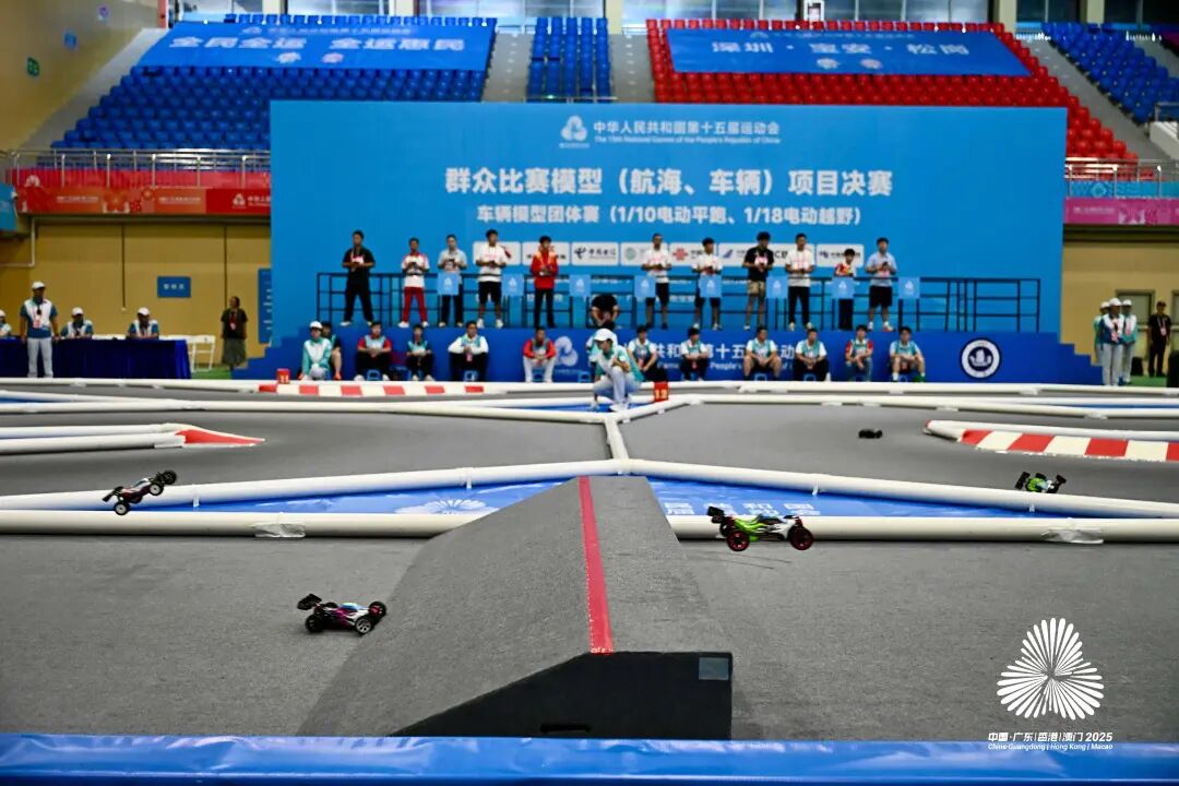 陸海雙線狂飆！車輛模型首登全運(yùn)會(huì)深圳寶安賽場