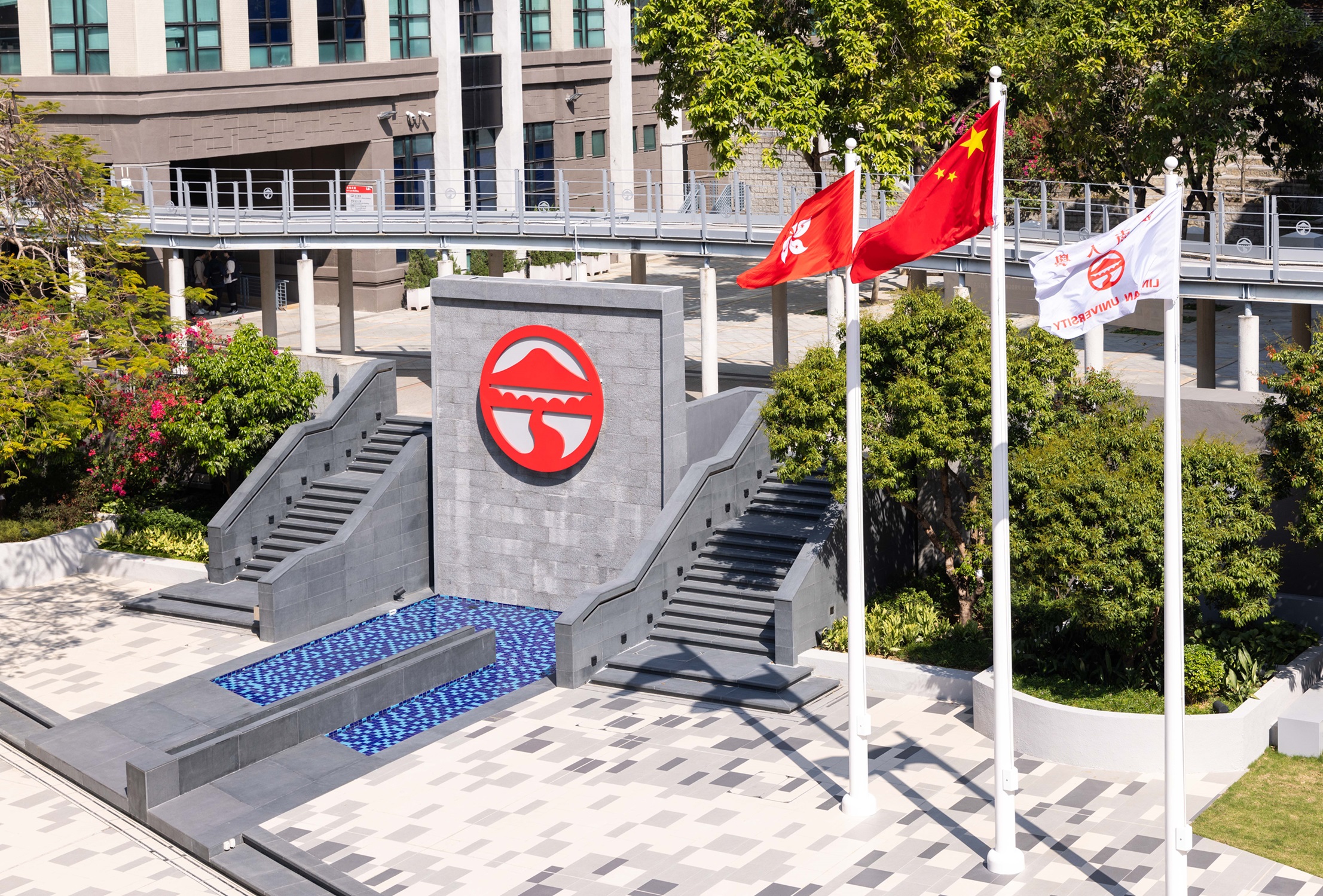 43 位嶺大學(xué)者榮膺史丹?！溉蚴?%頂尖科學(xué)家」 多位學(xué)者在其學(xué)術(shù)領(lǐng)域位列全國及香港特區(qū)第一