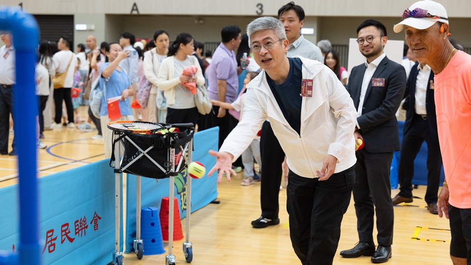 全「深」躍動賀國慶舉行 吸引近千名市民參與