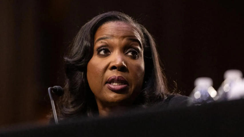 美最高法院阻止特朗普解僱美聯(lián)儲(chǔ)理事庫(kù)克