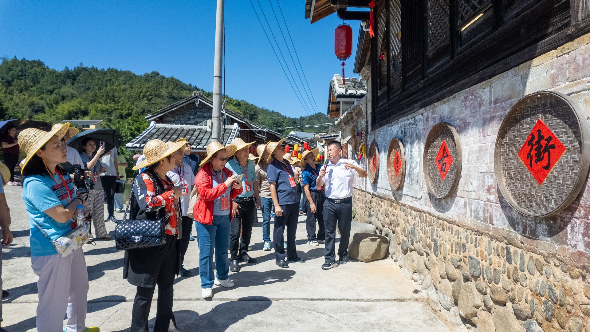四海同心促發(fā)展，共贏未來正當(dāng)時(shí)：漳州人聯(lián)盟大會嘉賓實(shí)地考察長泰