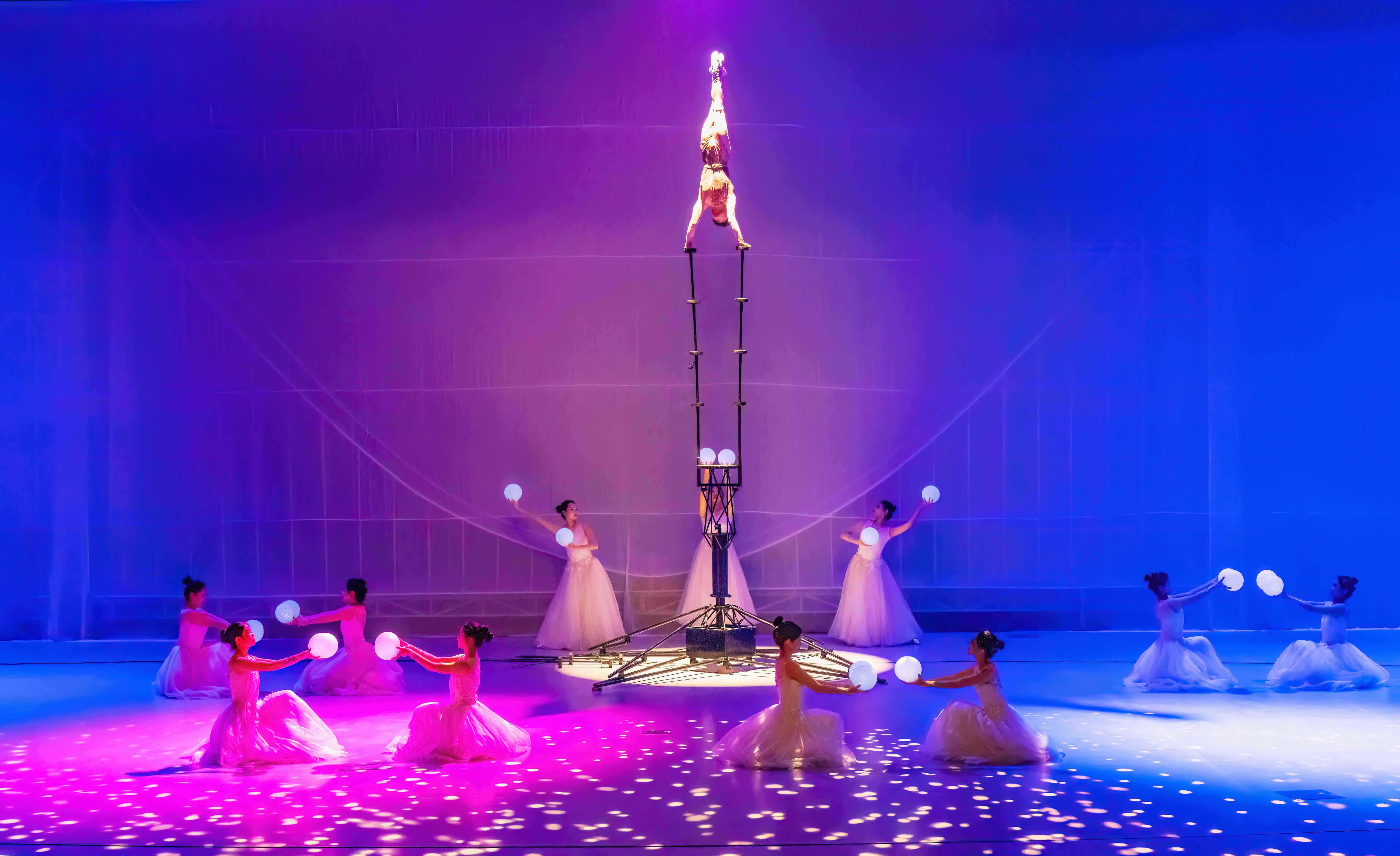 第五屆粵港澳大灣區(qū)雜技藝術(shù)周圓滿落幕 「科技+藝術(shù)」鑄就灣區(qū)文化新名片