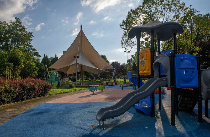 皖休寧縣：小公園裝滿「大幸?！? title=