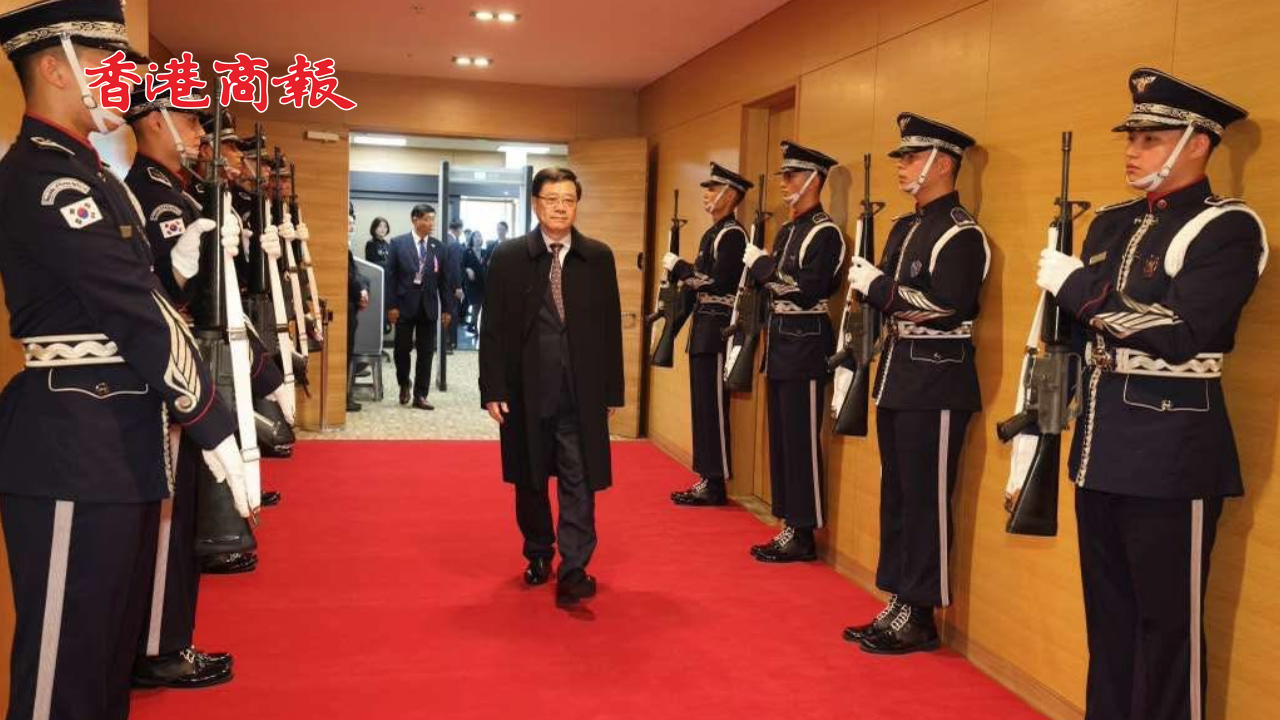 有片丨李家超抵達(dá)韓國(guó)出席Apec會(huì)議