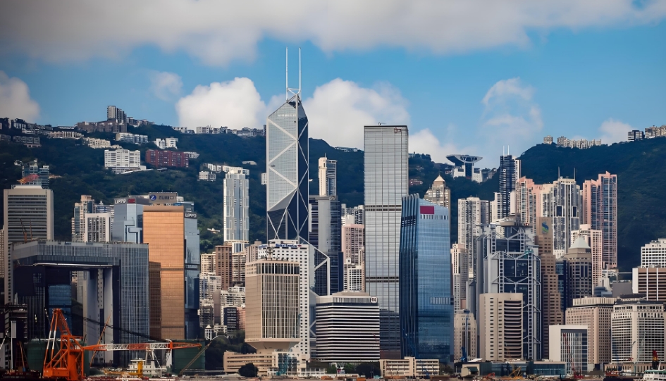 QS亞洲大學排名2026｜香港11間大學上榜 香港大學榮膺亞洲最佳大學 蔡若蓮：體現(xiàn)本港高等教育雄厚實力