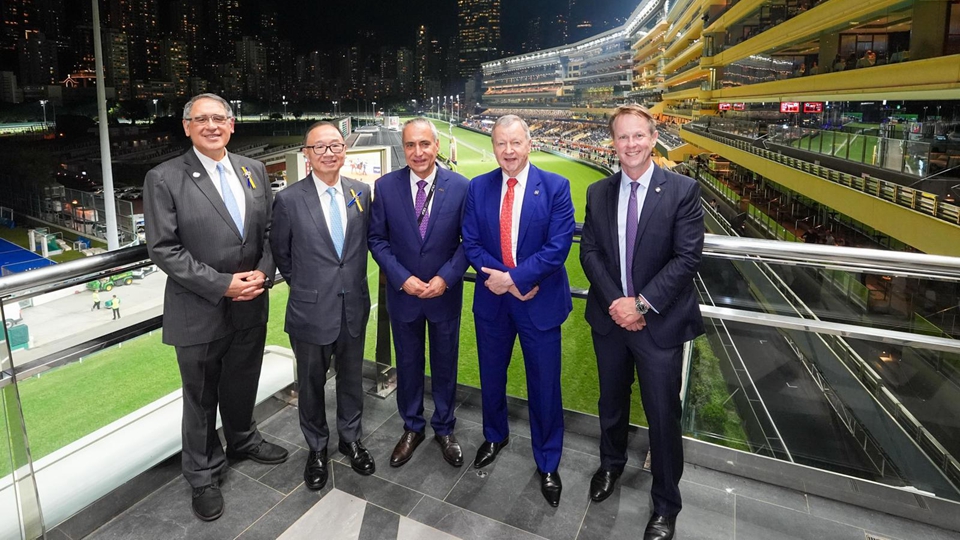 國(guó)際馬聯(lián)年度大會(huì)舉辦歡迎晚宴 馬會(huì)支持推動(dòng)香港成馬運(yùn)動(dòng)樞紐