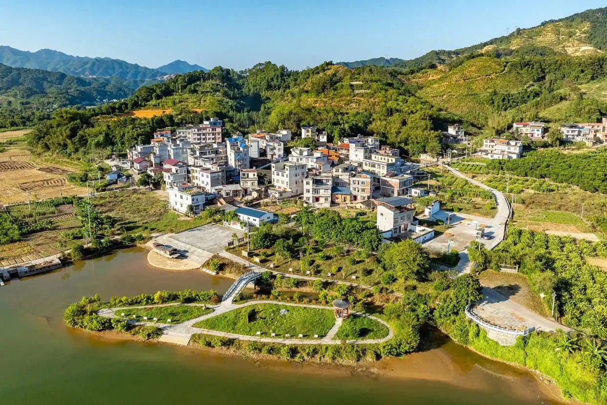 楊志清：解碼「城鄉(xiāng)更新」概念的誕生與學術(shù)探索—— 對話「城鄉(xiāng)更新」概念提出者，探析城鄉(xiāng)協(xié)同發(fā)展理論新方向