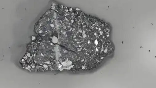 月球也會(huì)「生鏽」？嫦娥六號(hào)月背樣品中首次發(fā)現(xiàn)晶質(zhì)赤鐵礦