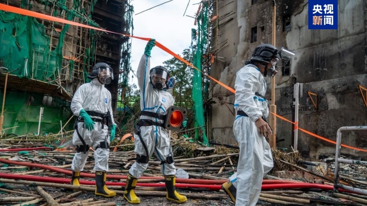 宏福苑大火｜ 鄧炳強(qiáng)：中央?yún)f(xié)調(diào)提供的救災(zāi)物資為香港救援提供重要保障