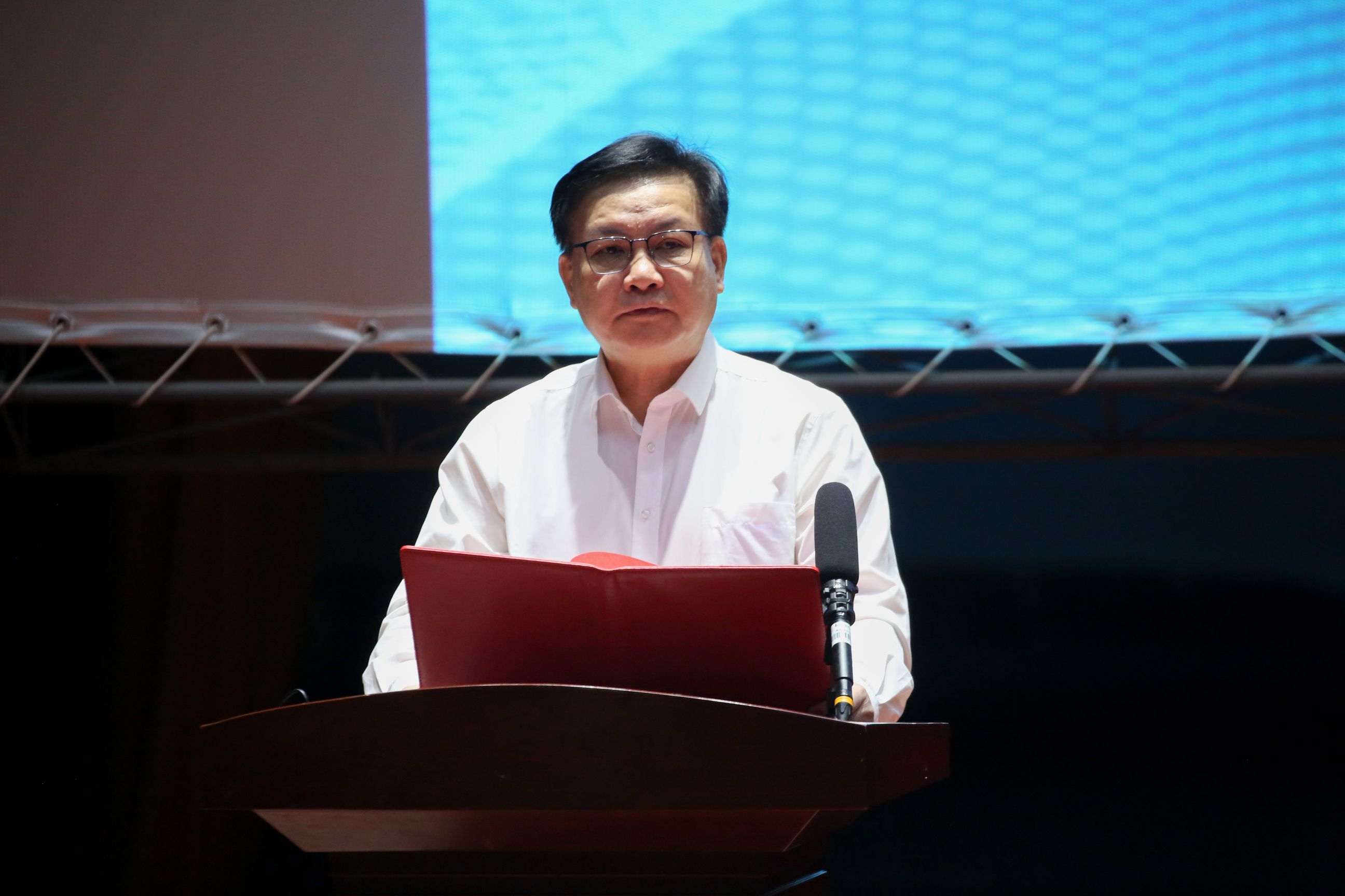 2.黃日波致辭。（南寧職業(yè)技術(shù)大學(xué) 供圖）.jpg