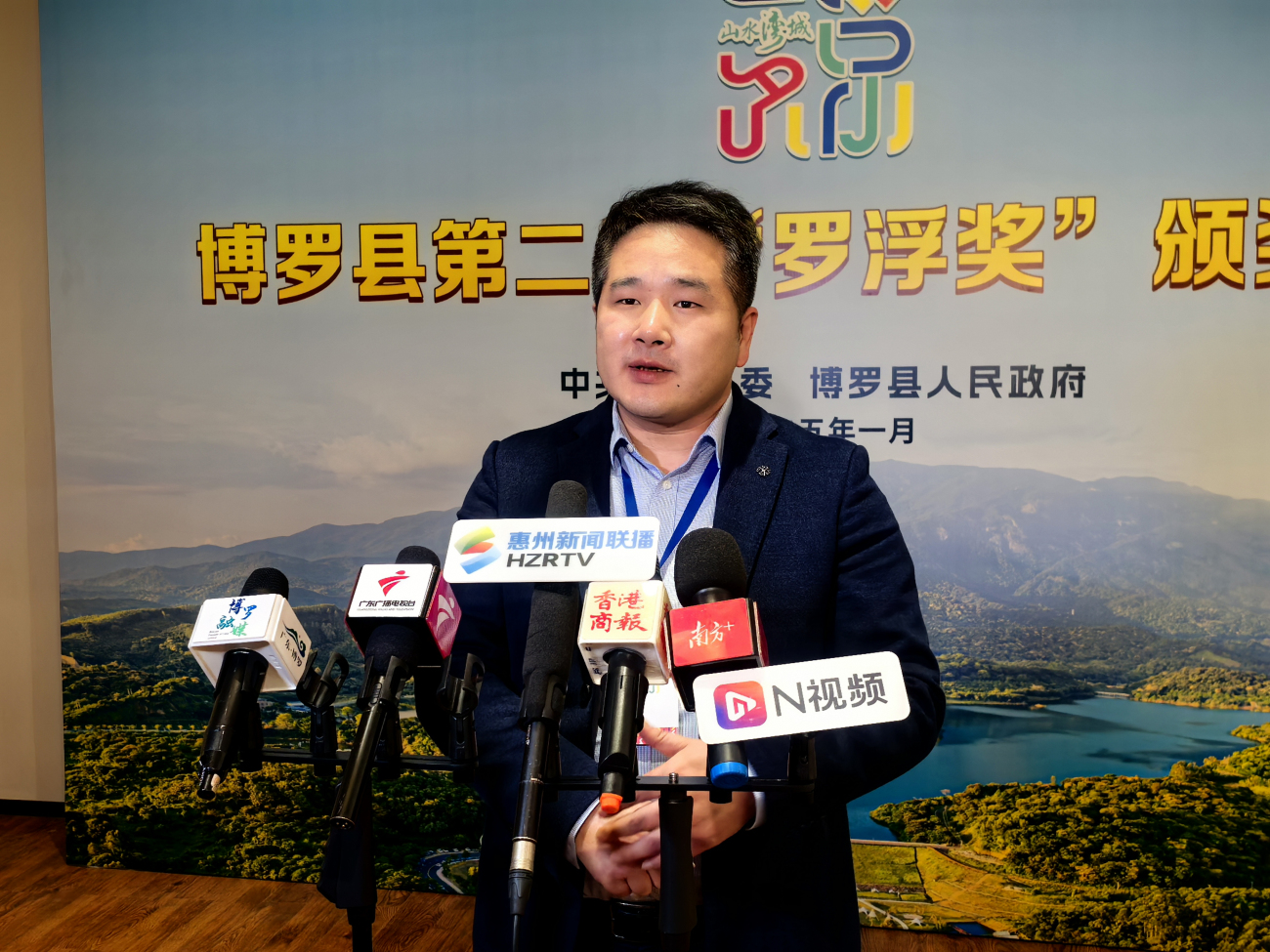 6 、惠州鋰威新能源科技有限公司副總經(jīng)理張小健.jpg