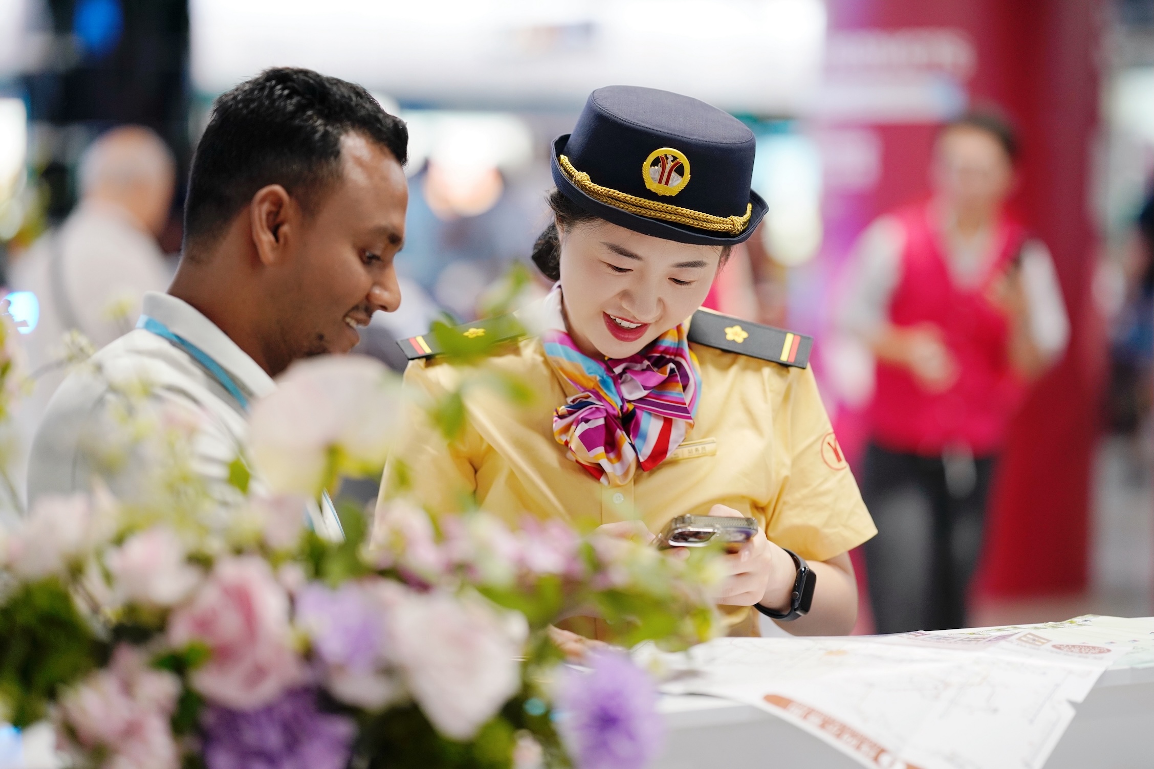 廣州地鐵廣交會(huì)服務(wù) 袁彥昌攝.jpg